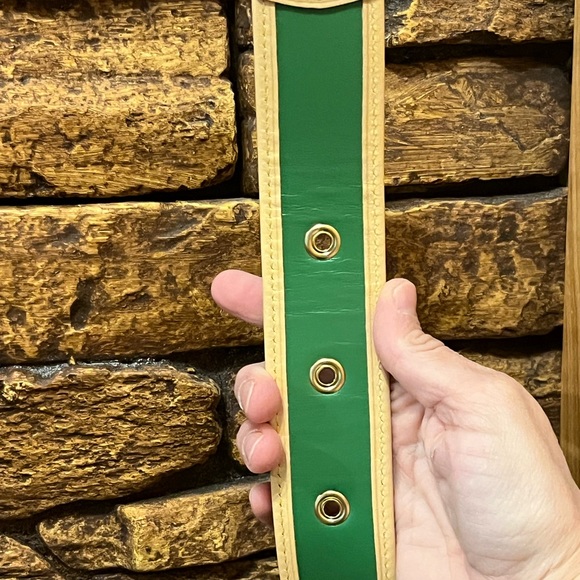 Louis Vuitton Musette Perforated. 💚Limited Edition Green Perforated Musette💚 - Picture 9 of 16